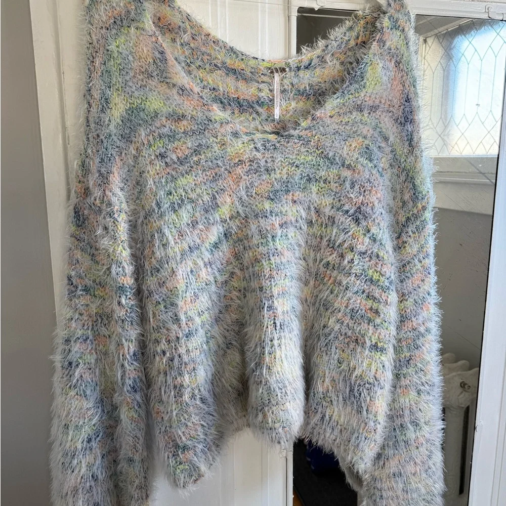 Free People oversized Cozy Multicolor Fuzzy Sweater - size large - Picture 4 of 6